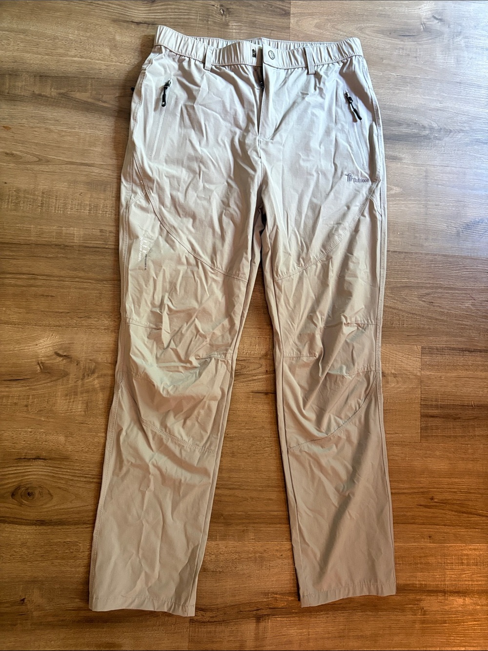 🌼3/$30 Women’s light khaki track pants